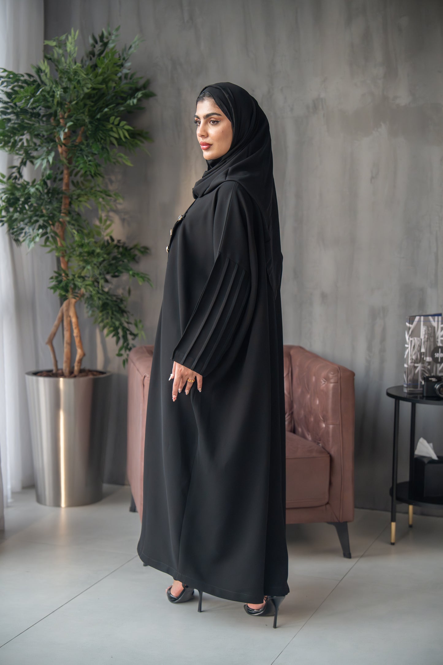 Asymmetric Panel Button Abaya