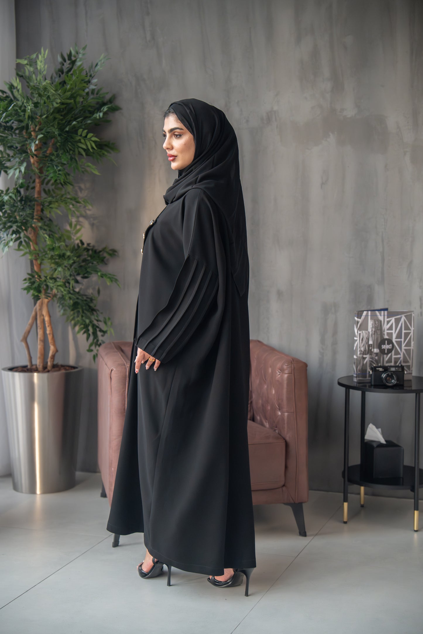 Asymmetric Panel Button Abaya