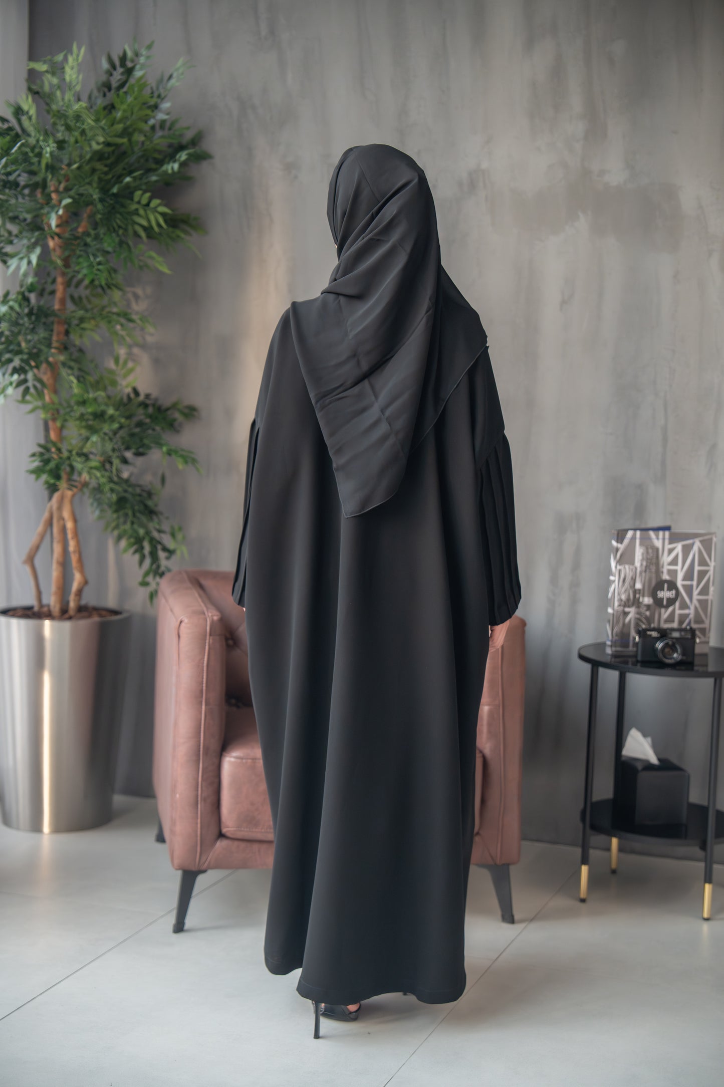 Asymmetric Panel Button Abaya