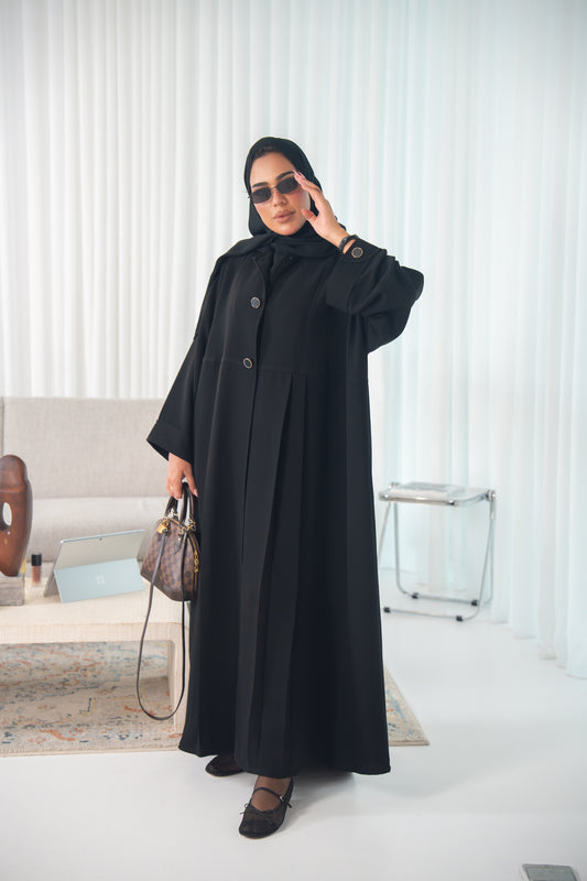 Layali Abaya – Classic Elegance in Crepe Cuba