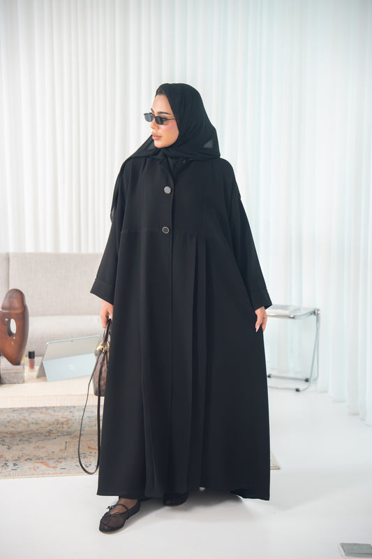 Layali Abaya – Classic Elegance in Crepe Cuba