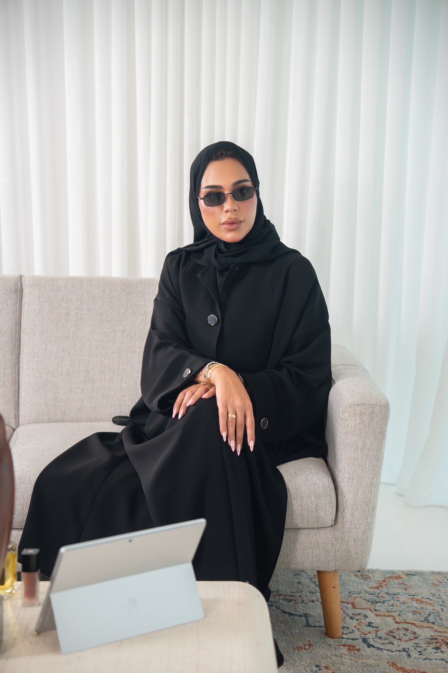 Layali Abaya – Classic Elegance in Crepe Cuba